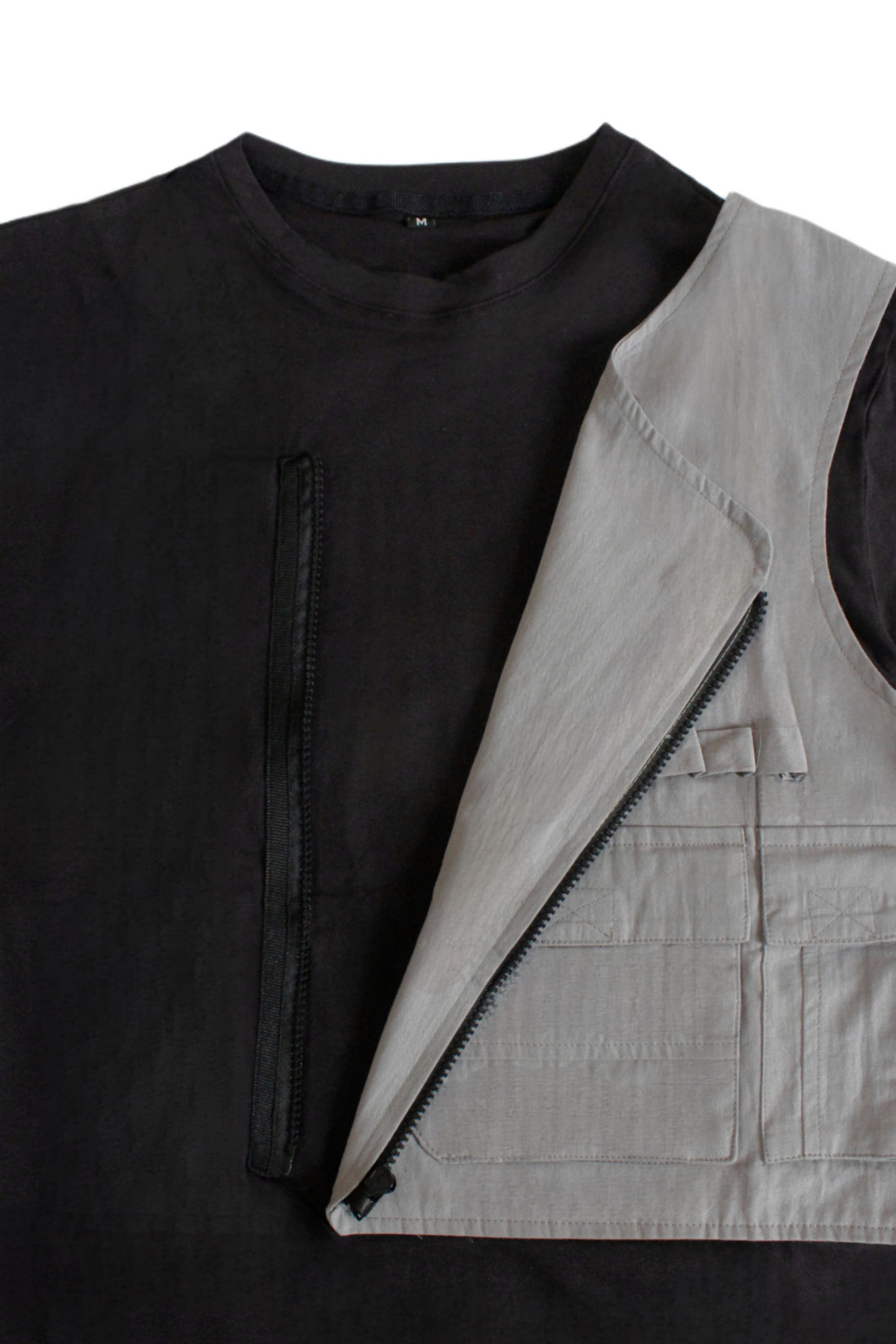 Black cargo T-shirt | Removeable vest
